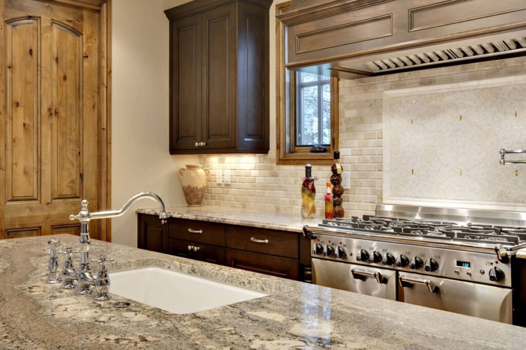 A Guide to Choosing and Installing Kitchen Flooring
