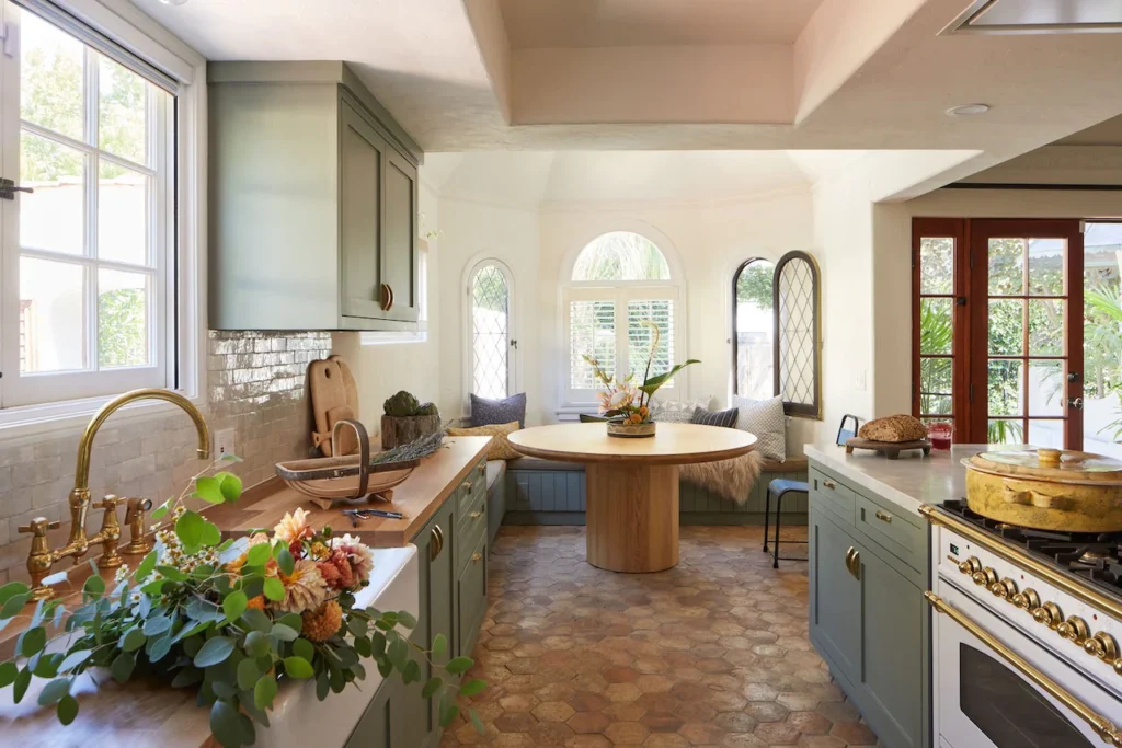 A Guide to Choosing and Installing Kitchen Flooring